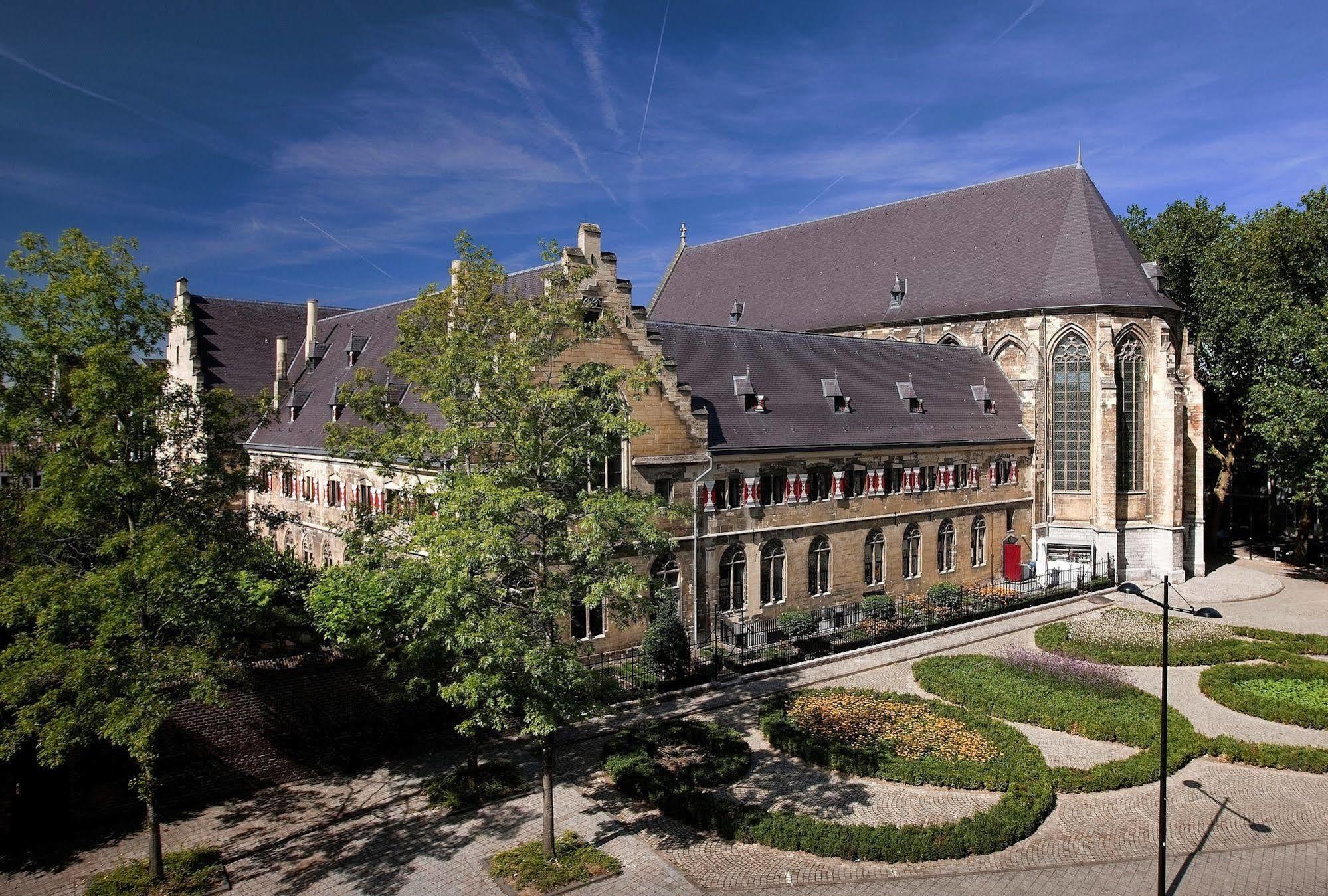 Kruisherenhotel Maastricht - Oostwegel Collection, Member Of Design Hotels Exterior foto The University of Fribourg