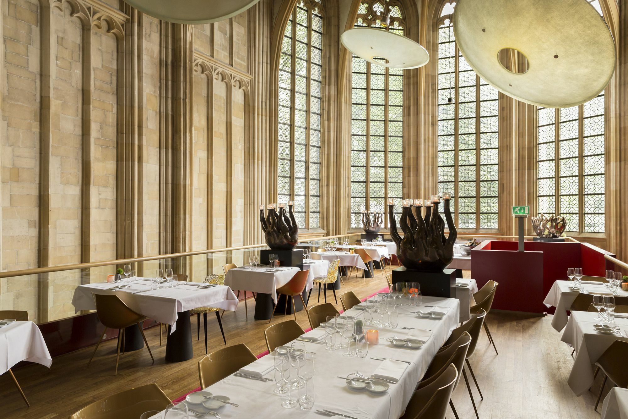 Kruisherenhotel Maastricht - Oostwegel Collection, Member Of Design Hotels Exterior foto The interior of the restaurant